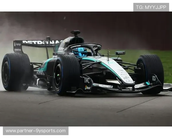 F1赛季新车发布与车队阵容调整引发赛季前热议